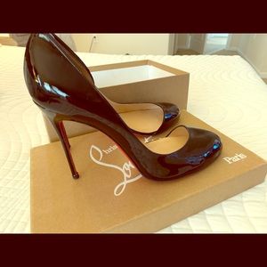 Christian Louboutin Patent Black 100 HELMOUR